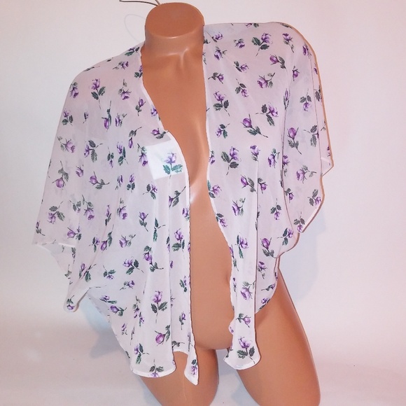 Forever 21 Tops - Forever 21 Kimono